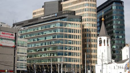 Умным здесь место