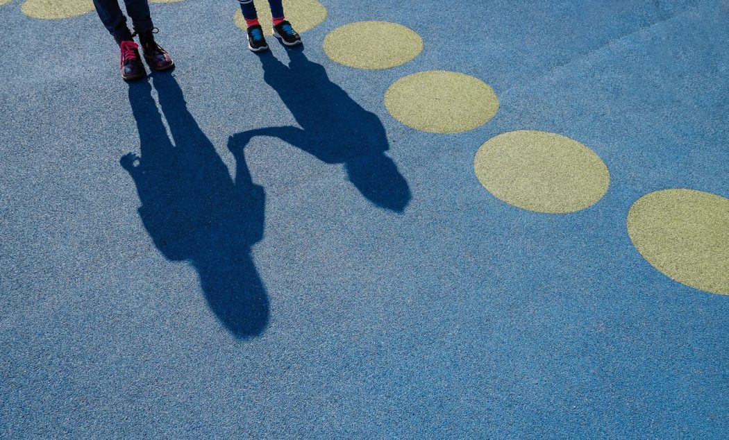 valvira-etusivu-hero-kasi-kadessa2