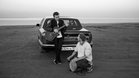 О чем поет Питерская Вышка