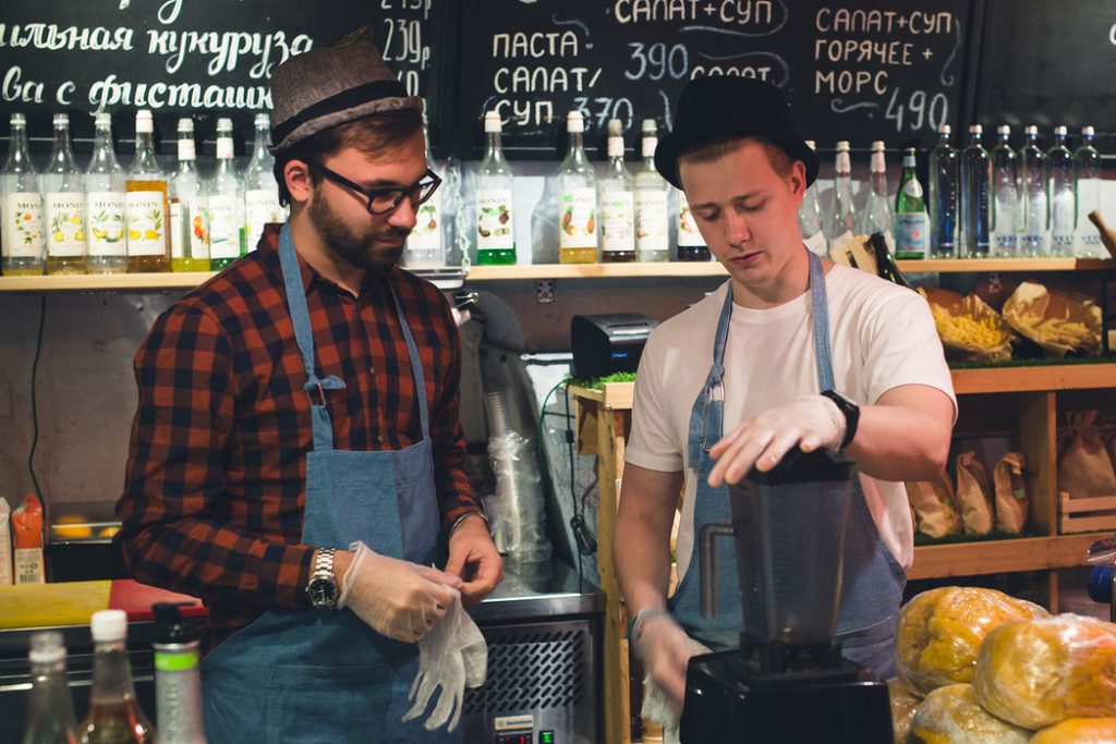 %d0%b3%d0%be%d1%88%d0%b0-%d0%b8-%d1%81%d0%bc%d1%83%d0%b7%d0%b5%d1%80