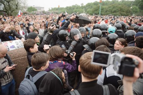 Митинги: инструкция по применению