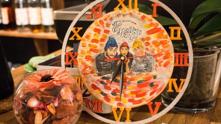 Вышка, розетка и кофе