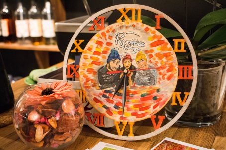 Вышка, розетка и кофе