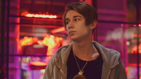 Жизнь без вышки: у меня свой бренд