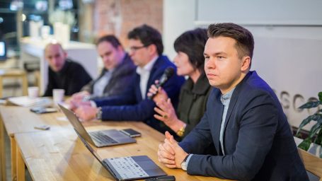 «Я отвечаю за экономику» — интервью с Данилом Федоровых