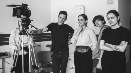 Режиссер игрового кино: как снять кино без денег в России