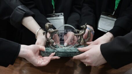 Неправильный конкурс?